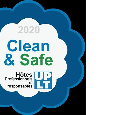 Appartement Le Mirage, Sea Front View, 3 Bedrooms, 100m Nice