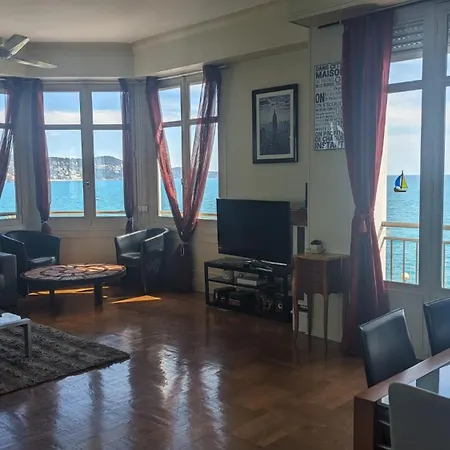 Le Mirage, Sea Front View, 3 Bedrooms, 100m