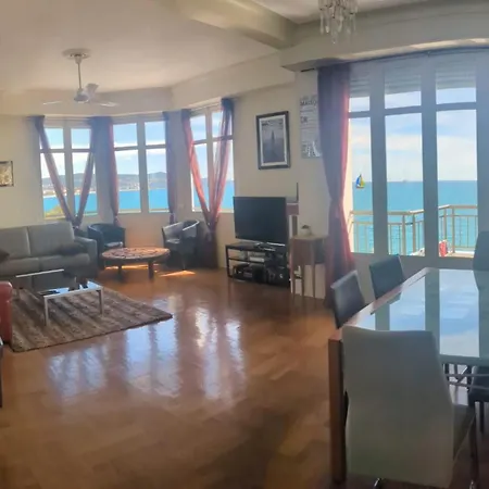 Le Mirage, Sea Front View, 3 Bedrooms, 100m *