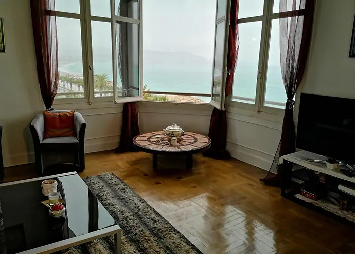 Le Mirage, Sea Front View, 3 Bedrooms, 100m Nice